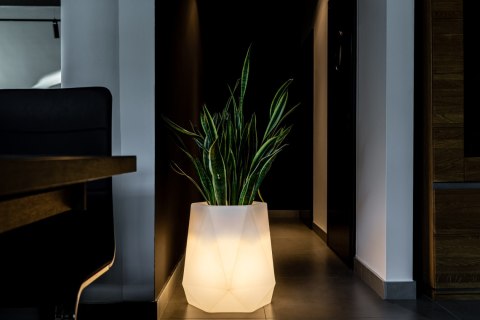 Designerska donica MONUMO FLAVI Biała MONUMO Designerska donica MONUMO FLAVI Biała MONUMO