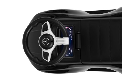 Jeździk autko Mercedes C CLASS interaktywna kierownica dźwięki czarny MULTISTORE Jeździk autko Mercedes C CLASS interaktywna kierownica dźwięki czarny MULTISTORE